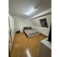 2 Zimmer Dachgeschosswohnung in 90562 Heroldsberg