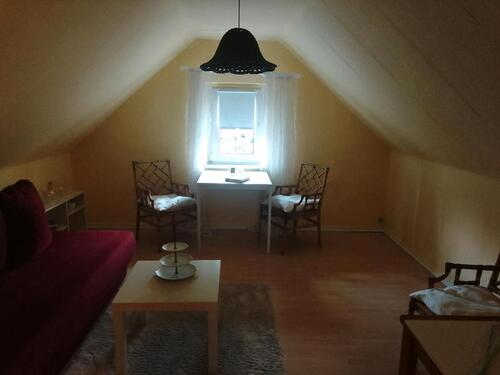 Foto - Zimmer mit Bad - 350,00&nbsp;EUR Kaltmiete, ca.&nbsp; 15,00&nbsp;m&sup2;