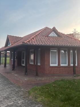 Foto - Außergewöhnliches kleines Haus mit Wintergarten in Cappeln