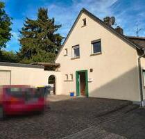 Charmanter Altbau mit großem Garten–ideal für HandwerkerSanierer - Bergheim Ahe Charmanter Altbau mit großem Garten–ideal für HandwerkerSanierer - Bergheim Ahe