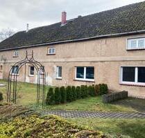 Handwerker, Mietkauf möglich: Drei Reihenhäuser zum Preis von ein - Seehausen (Altmark)