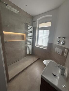 Foto - 2-Raum-Wohnung Hochparterre mit großem Balkon - TOP