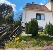 Kleines EinfamilienhausDoppelhaushälfte mit Garten in Ludweiler - Völklingen