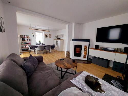 Foto - Modernisiertes Einfamilienhaus mit pflegeleichtem Grundstück