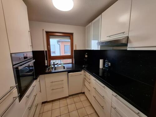 Foto - Ruhig gelegen & gepflegt: 2-Zimmer-Wohnung mit EBKStellpl.