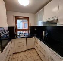 Ruhig gelegen & gepflegt: 2-Zimmer-Wohnung mit EBKStellpl. - Pleidelsheim