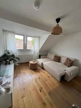 Foto - Kernsanierte 2-Zimmer-Wohnung (52 m²) in ruhiger Lage Köln-Brück