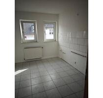 Helle Wohnung für Singles oder Paare!Neu renoviert! - Gelsenkirchen Ückendorf