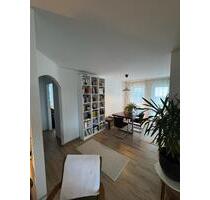 Helle 2-Zimmer-Wohnung mit Balkon in Markkleeberg West