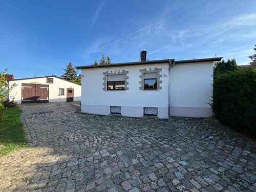 Foto - Einfamilienhaus mit Terrasse und Garten in Bad Dürrenberg