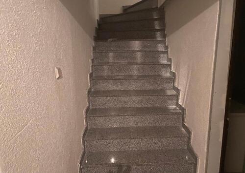 Foto - Wohnung 4KKB +Balkon, 1. OG zu vermieten