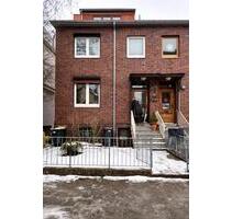 Charmantes Reihenendhaus mit modernem Komfort und Dachterrasse - Bremen Gröpelingen