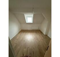 Moderne 3- Zimmer Wohnung mit 82qm zentral in Essen Huttrop