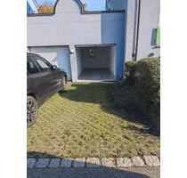 Garage mit Grube + Stellplatz zu vermieten - Rielasingen-Worblingen