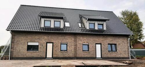 Foto - 3-Zimmer-Wohnung oben rechts - 720,00&nbsp;EUR Kaltmiete, ca.&nbsp; 70,00&nbsp;m&sup2;