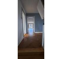 Exkl. renov. helle 4-Zimmer-Whg. im OG, 2-Fam.-Haus, St. Jürgen - Lübeck Sankt Jürgen