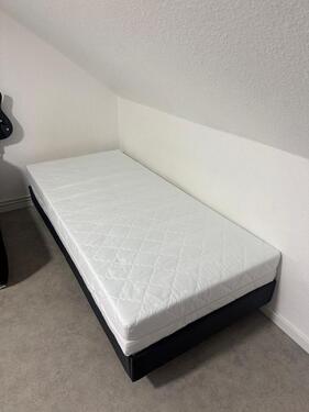 Foto - 1 Zimmer Dachgeschoßwohnung in Neumünster