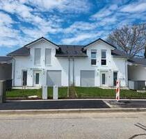 DHH in Zangberg zu vermieten - 1.792,00&nbsp;EUR Kaltmiete, ca.&nbsp; 137,00&nbsp;m&sup2; in Ampfing (PLZ: 84539)