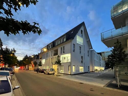 Foto - Neubau-Erstbezug mit EBK, Balkon + Stellplatz