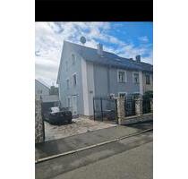 Mehr Familien Haus Böblingen - 1.178.000,00&nbsp;EUR Kaufpreis, ca.&nbsp; 235,00&nbsp;m&sup2; in Böblingen (PLZ: 71034) Dagersheim