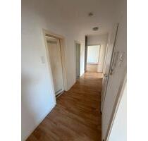 3 Zimmer Wohnung mit Balkon in Velbert zu vermieten - Mettmann