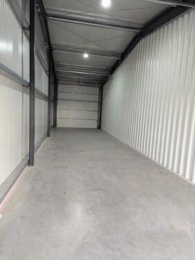 Foto - Lagerhalle Garage Stellplatz - 360,00&nbsp;EUR Miete,