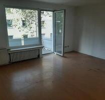 Stilvolle 2-Zimmer-Wohnung mit Balkon am Riehler Gürtel - Köln Nippes