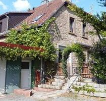 Einfamilienhaus mit großem Garten zu Vermieten - Kitzingen
