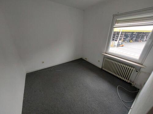 Foto - Büroflächen ab 9m2. - 13,00 EUR Kaltmiete,