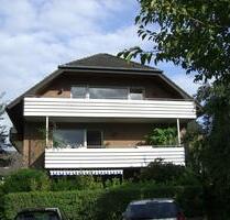 Grosszügige Dachgeschosswohnung mit Balkon+Kamin - Oerlinghausen