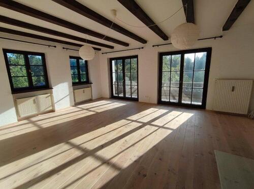 Foto - Lichtdurchflutete 3 Zimmerwohnung