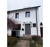 Modernisierte Doppelhaushälfte im Grünen - Affalterbach