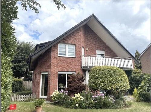 Foto - Einfamilienhaus mit Einliegerwohnung in Versmold