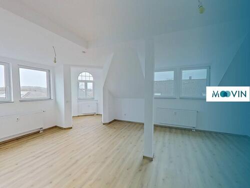 Foto - Bezaubernde und frisch modernisierte 3-Zimmer-Altbauwohnung mit Tageslichtbad
