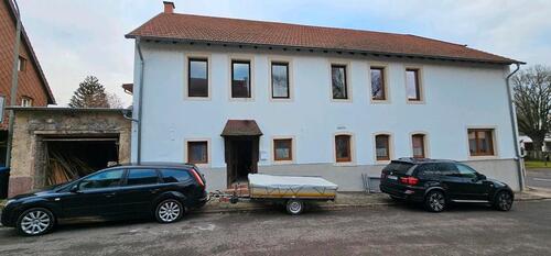 Foto - Haus mit 4 Wohnungen zu verkaufen.