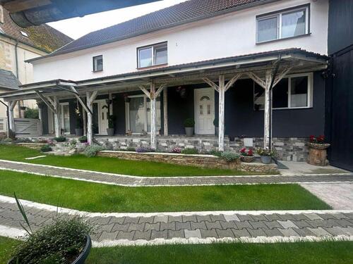 Foto - 10 Zimmer Einfamilienhaus zum Kaufen in Sulzfeld