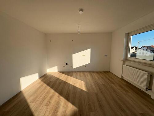 Foto - Großzügig geschnitten sonnige 2,5 Zimmer Whg.