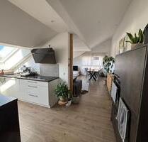 3 Zimmer DG Wohnung - 1.100,00&nbsp;EUR Kaltmiete, ca.&nbsp; 80,00&nbsp;m&sup2; in Arnsberg (PLZ: 59755) Rusch