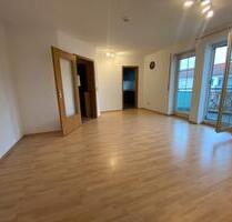 2 Zimmer in Gersthofen Augsburg 49qm großem Balkon und Einbauk. - Stadtbergen