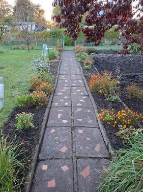 Foto - Klein Garten - 4.000,00&nbsp;EUR Kaltmiete, ca.&nbsp; 0,00&nbsp;m&sup2;