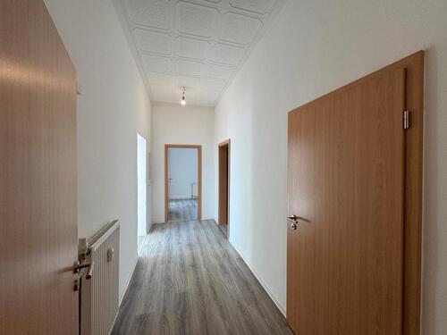 Foto - Renovierte 3Zi.-Wohnung mit Garage