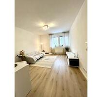 Helle möblierte 2 Zimmer Wohnung - Frankfurt am Main Unterliederbach