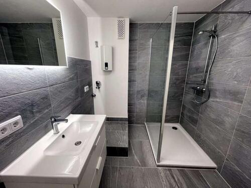 Foto - Helle 3-Zimmer Dachgeschosswohnung in Garbsen ohne Makler