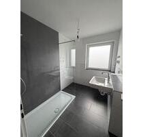 Kernsanierte 3-Zi.-Whg. mit FBH, EBK & Balkon in ruhiger Lage Wer - Werther (Westfahlen)