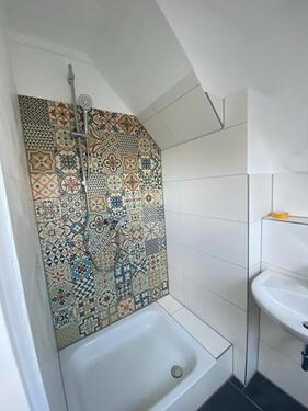 Foto - Gemütliche sanierte Dachgeschosswohnung