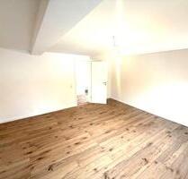 Teil-renovierte 2-Zimmer Maisonette Whg. - Ludwigshafen am Rhein Rheingönheim