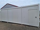 Foto - Isolierter Lagercontainer Lagerraum Einlagern Self Storage Selbst