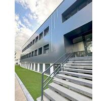 Modernes Büro mit Möblierung, Kaffeeküche und Toilettenanlage in exklusivem Bürogebäude - Essen Stadtbezirk III