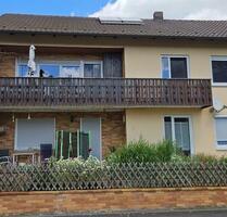Freistehendes Einfamilienhaus + Einliegerwohnung + 2.Grundstück - Gädheim