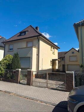Foto - Charmante Stadtvilla in Viernheim zu verkaufen